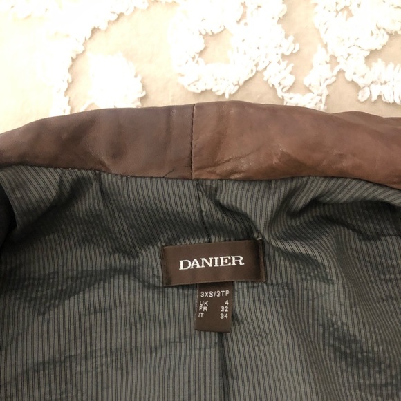 Danier brown super soft leather jacket - Picture 4 of 4